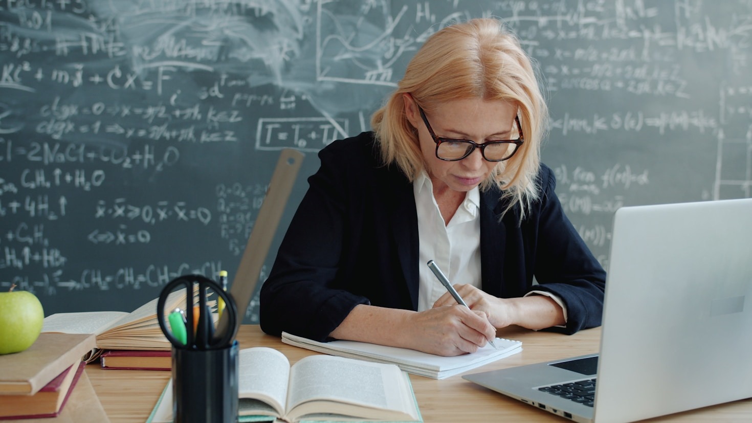 Educação financeira descomplicada para mulheres